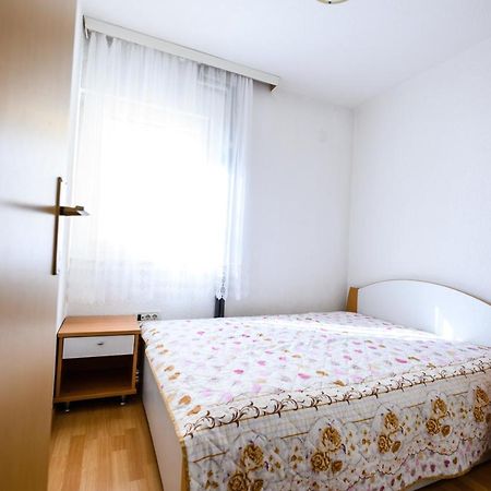Apartmani Milka Zara Esterno foto