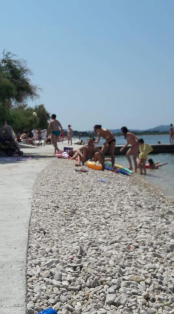 Apartmani Milka Zara Camera foto