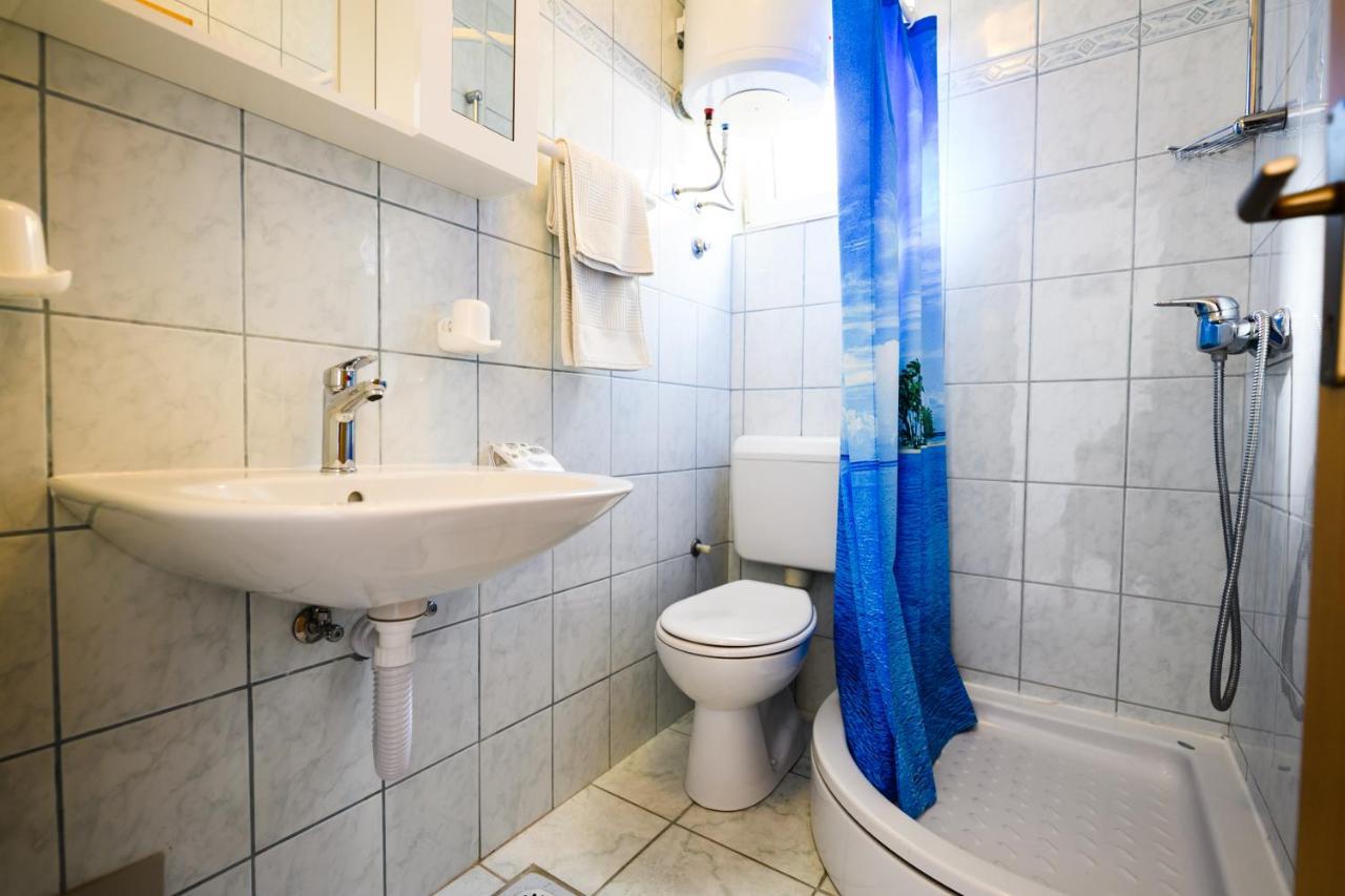 Apartmani Milka Zara Esterno foto