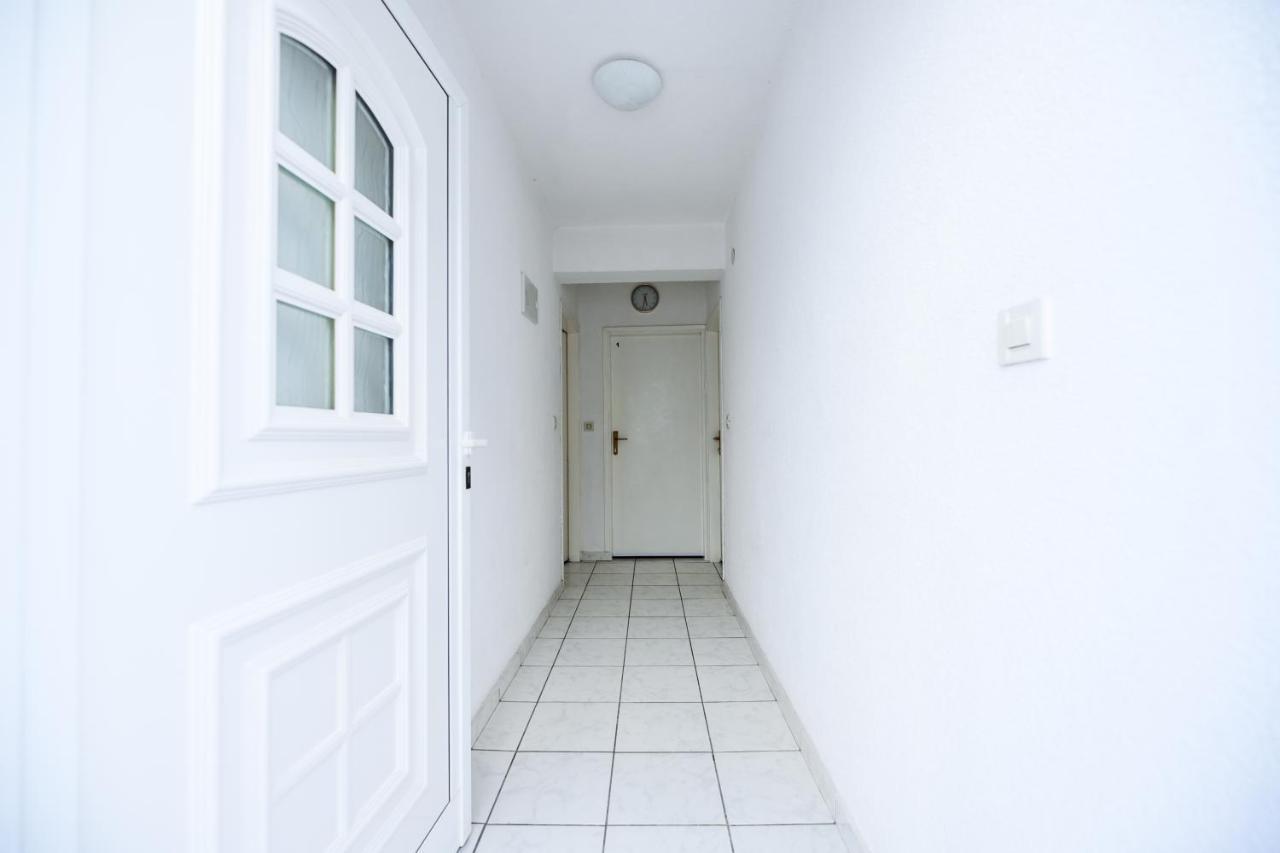 Apartmani Milka Zara Esterno foto