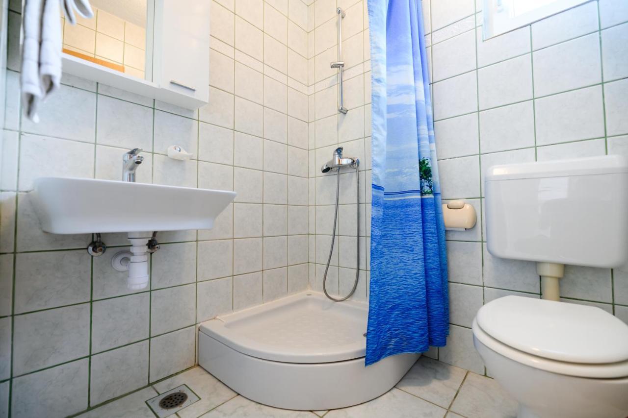 Apartmani Milka Zara Esterno foto