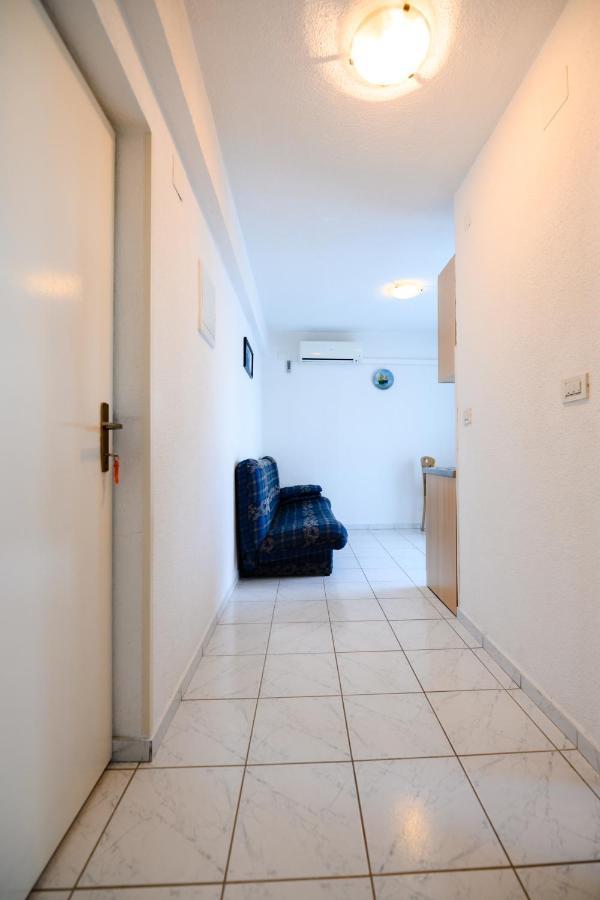 Apartmani Milka Zara Esterno foto